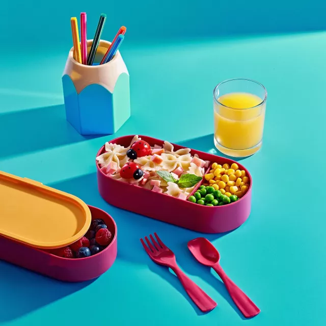 LƏZZƏT BOXÇASI: NOXUD, QARĞIDALI VƏ MAKARON İLƏ SALAT